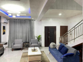 Empire luxury apartments